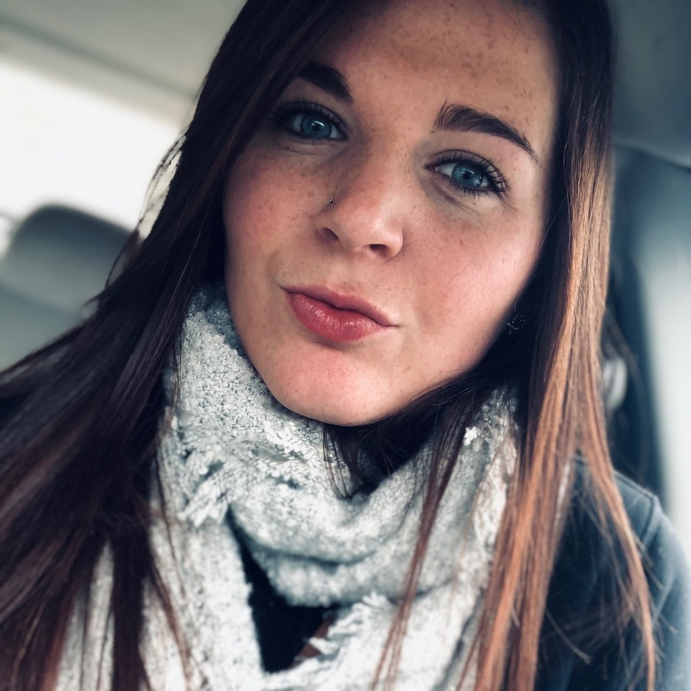 Meet your Posher, Hannah